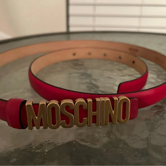 New with Tags Moschino Red Skinny Belt - Picture 4 of 6